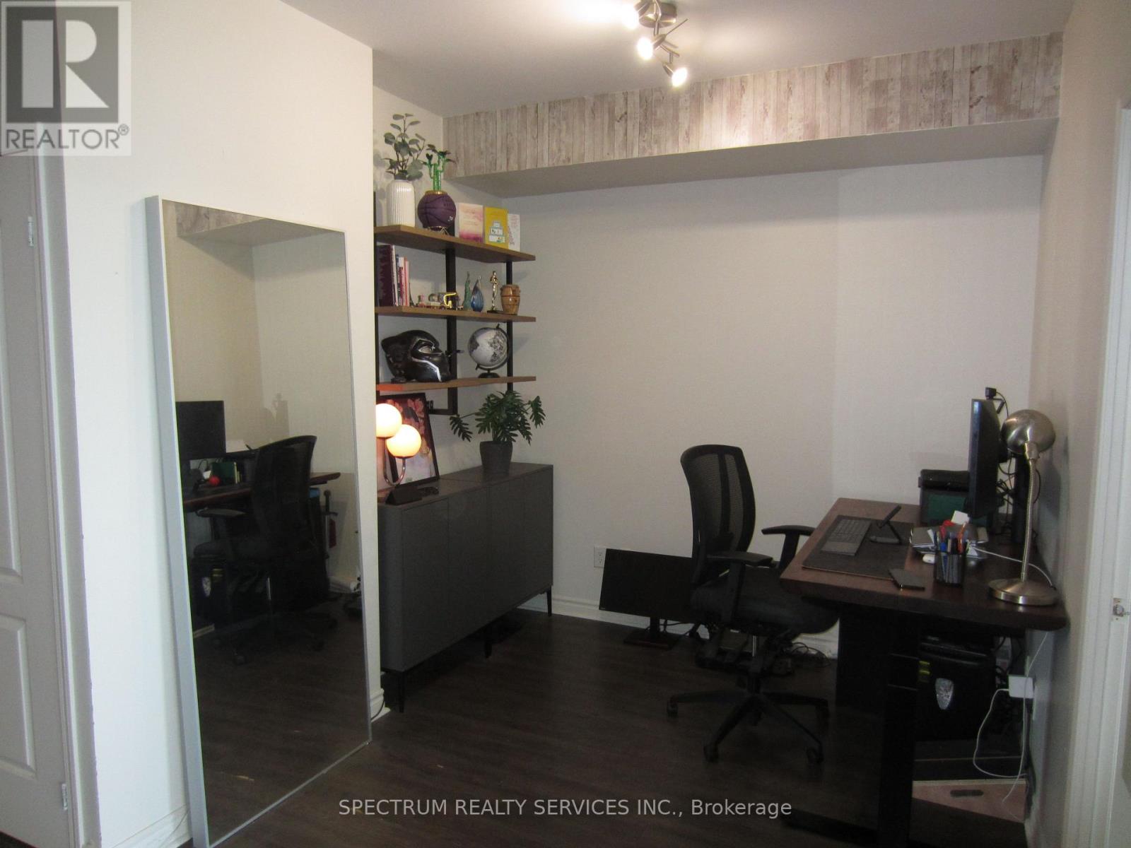 512 - 3865 Lake Shore Boulevard W, Toronto, Ontario  M8W 0A2 - Photo 8 - W13643802