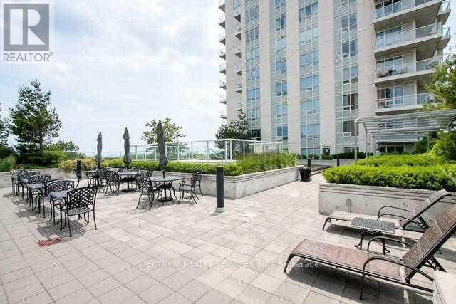 512 - 3865 LAKE SHORE BOULEVARD W, Toronto, Ontario