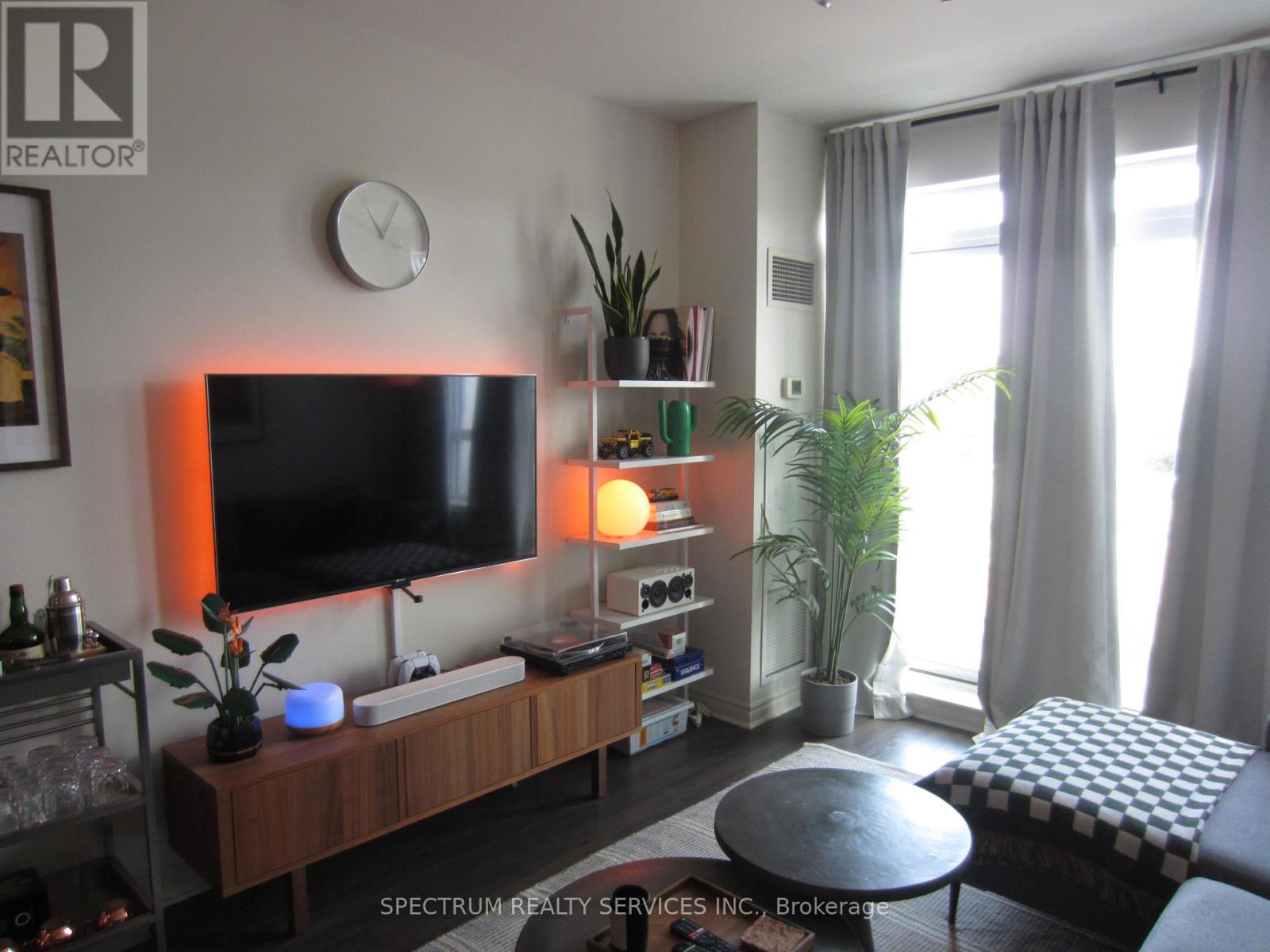 512 - 3865 Lake Shore Boulevard W, Toronto, Ontario  M8W 0A2 - Photo 7 - W13643802