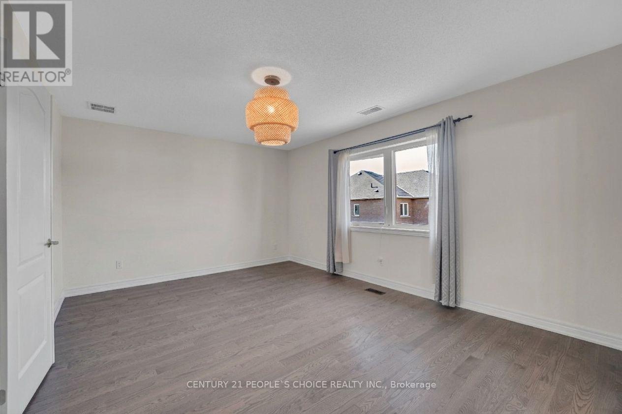 48 Colonel Lyall Street, St. Catharines, Ontario  L2P 0B3 - Photo 18 - X13645970