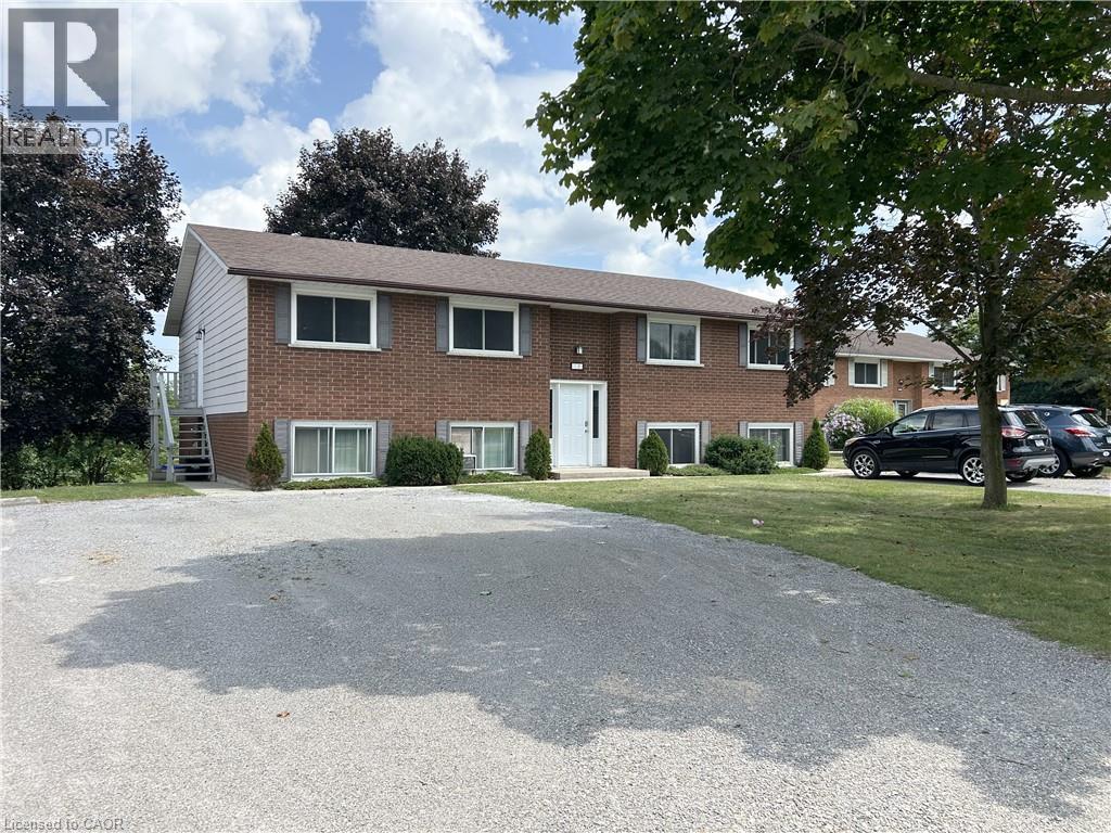 15 MONTCLAIR Crescent Unit# 2