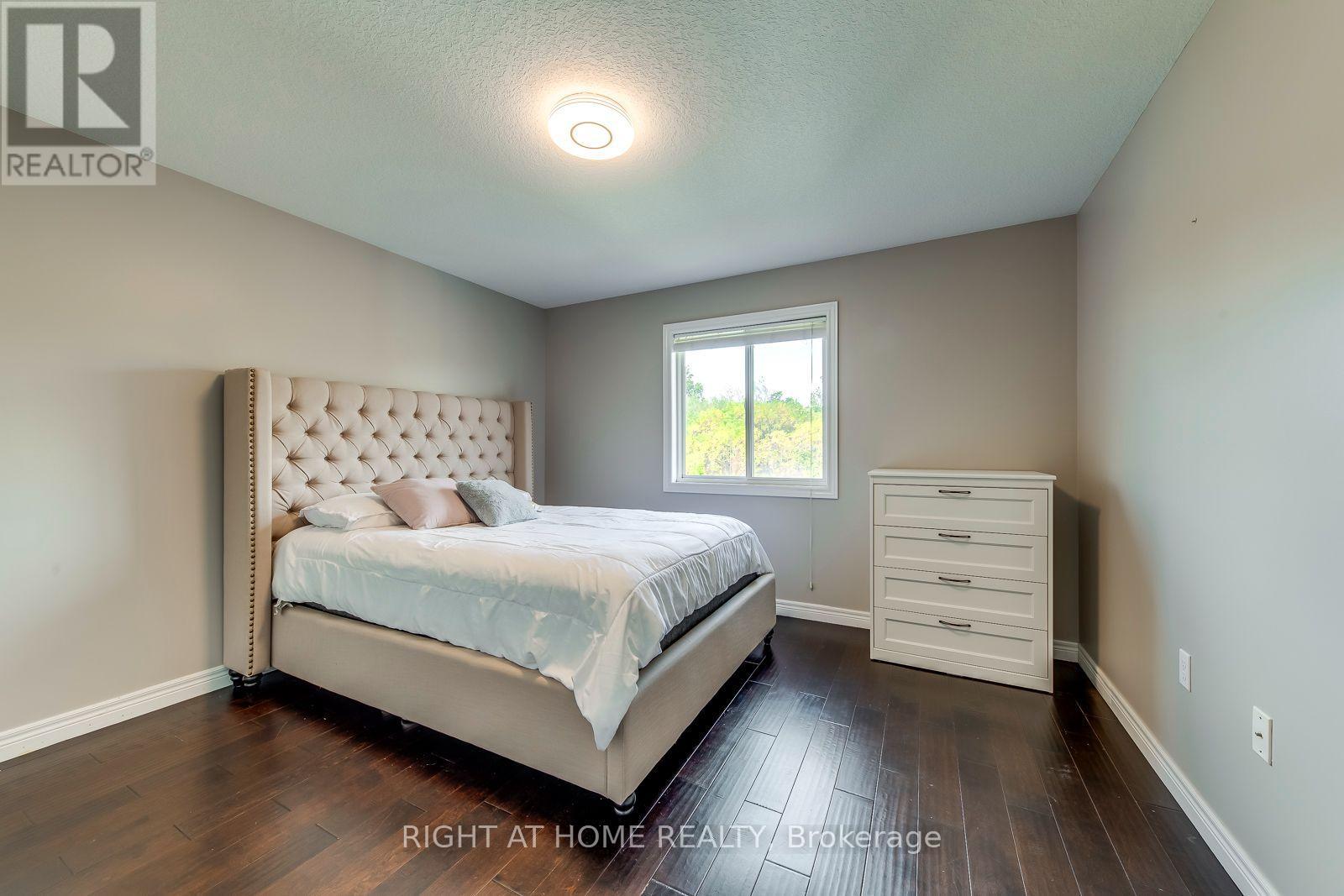 38 Assisi Street, Hamilton, Ontario  L8W 0A5 - Photo 33 - X13646440