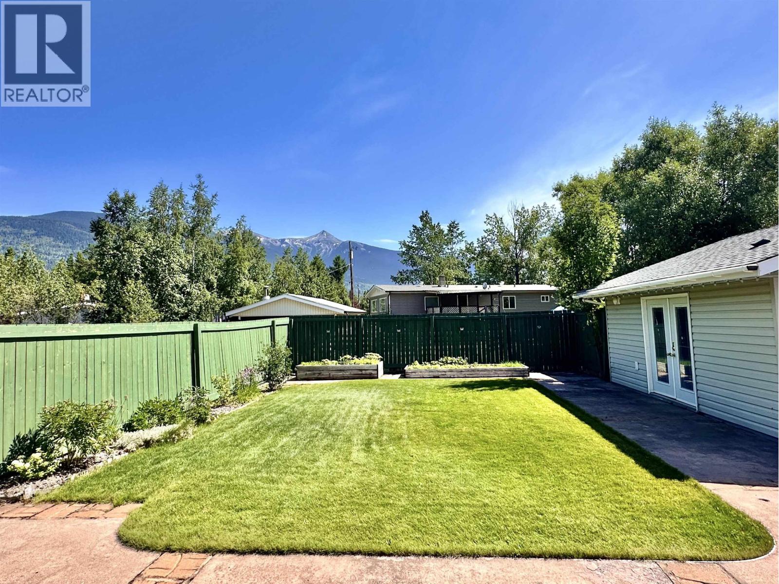205 Dogwood Street, Valemount, British Columbia  V0E 2Z0 - Photo 13 - R3141582