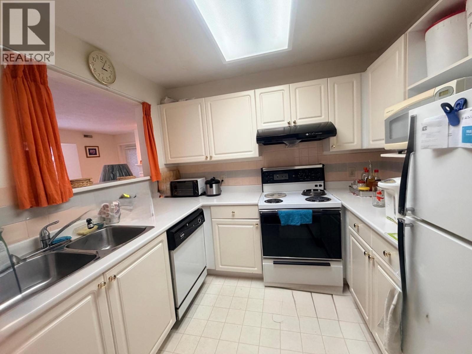 203 5250 Victory Street, Burnaby, British Columbia  V5J 5H2 - Photo 5 - R3152746