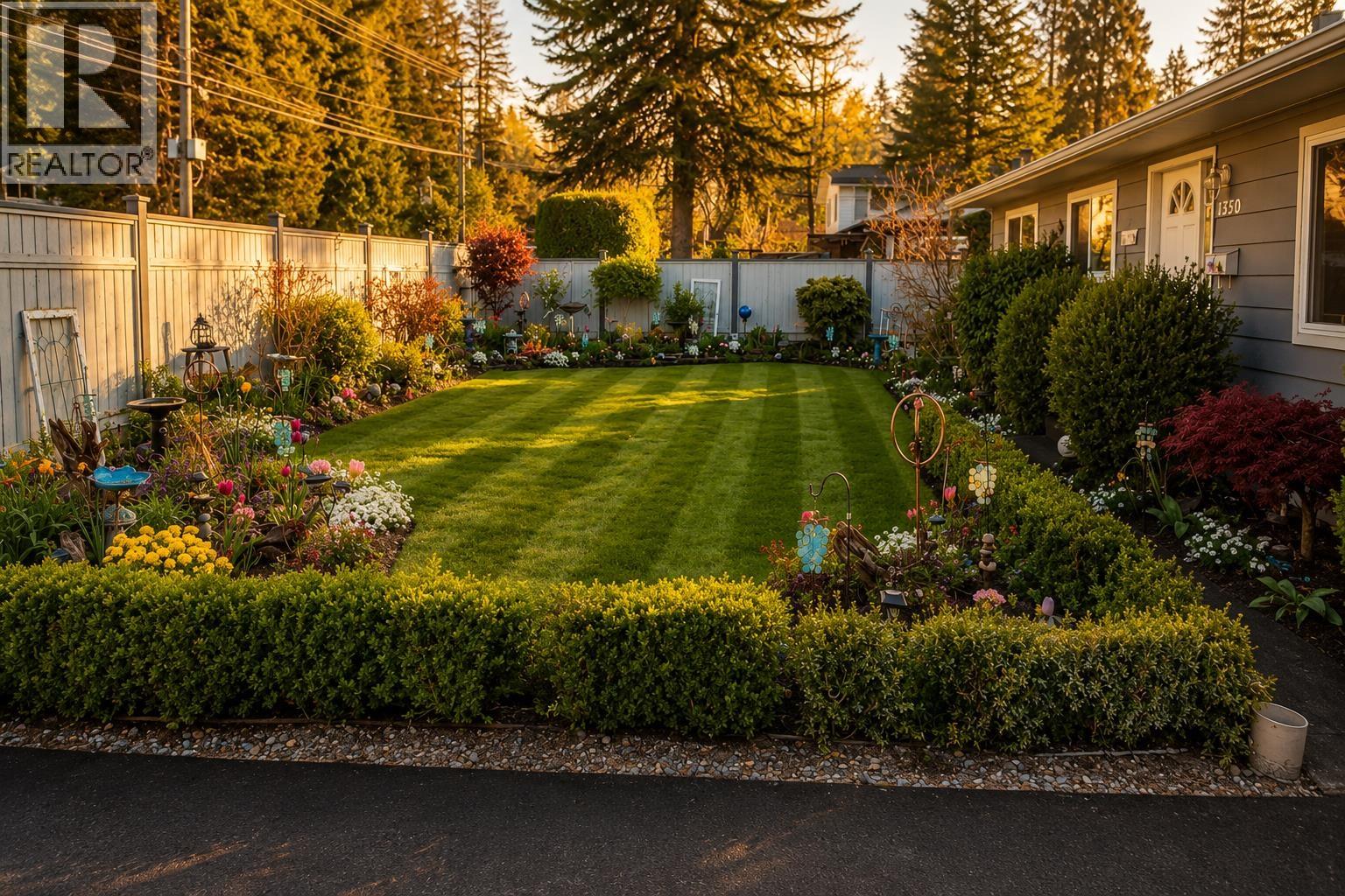 1350 Berkley Road, North Vancouver, British Columbia  V7H 1Y7 - Photo 3 - R3134543