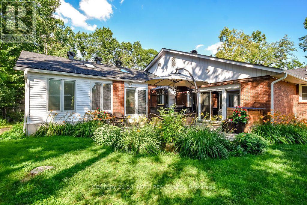 1078 Sunnidale Road, Springwater, Ontario  L4M 4S4 - Photo 41 - S13474880