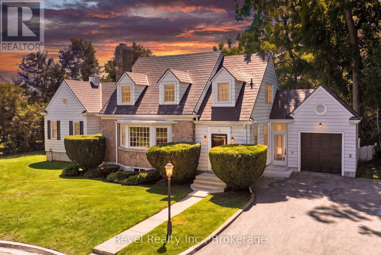 13 SYLVAN CRESCENT, Kawartha Lakes, Ontario