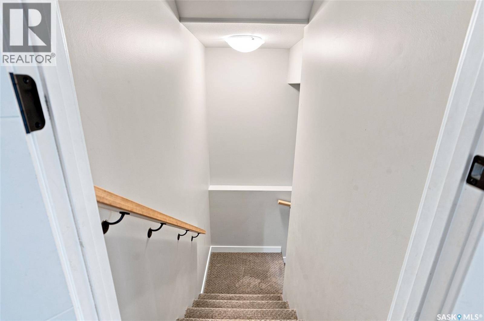 Cres 222 Dubois Crescent, Saskatoon, Saskatchewan  S7V 0R3 - Photo 34 - SK044740