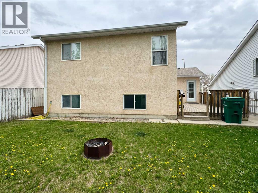 82 Harvard Crescent W, Lethbridge, Alberta  T1K 6R4 - Photo 34 - A2310623