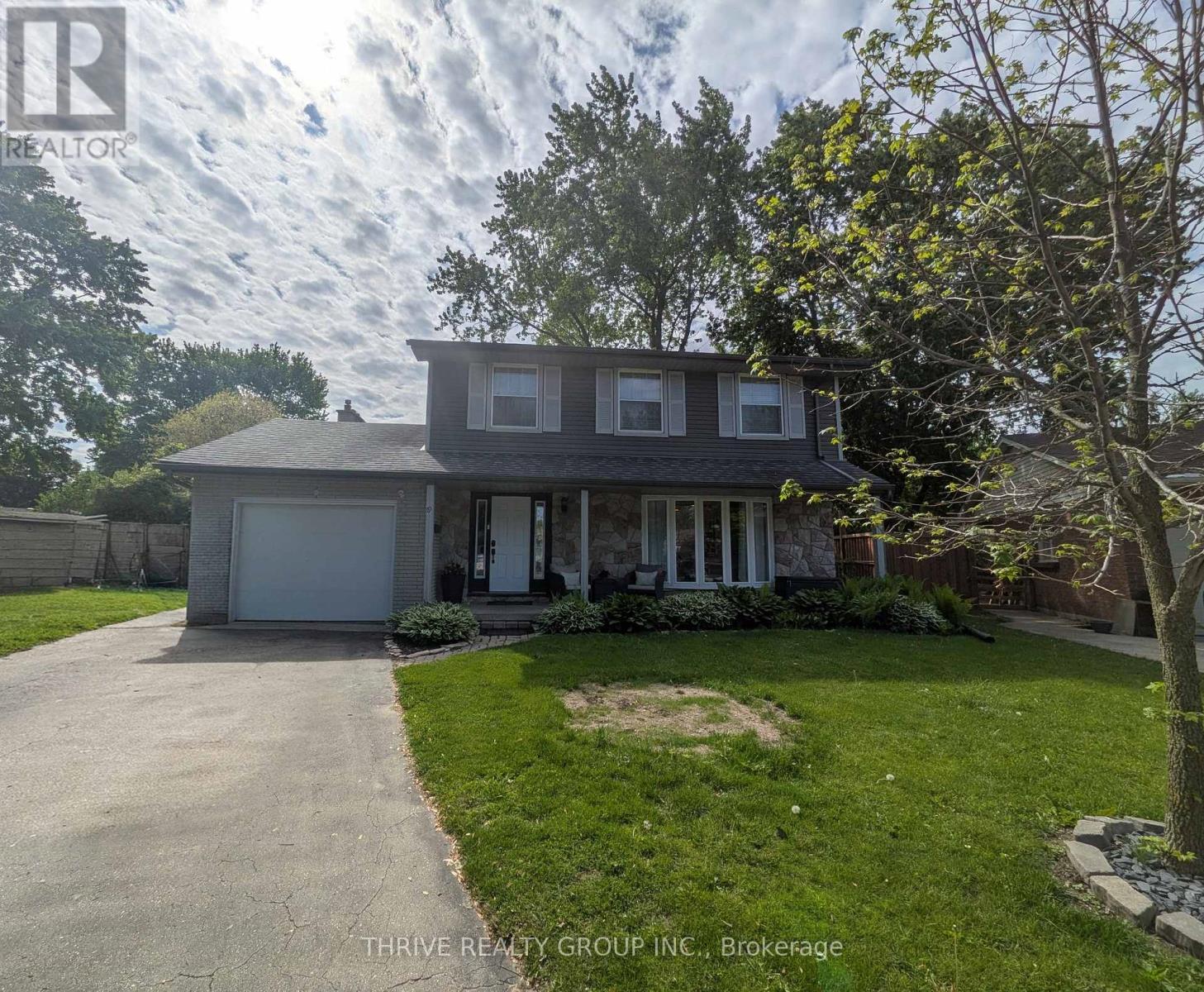 19 Kendall Court, London North, Ontario  N5X 1E4 - Photo 2 - X13646746
