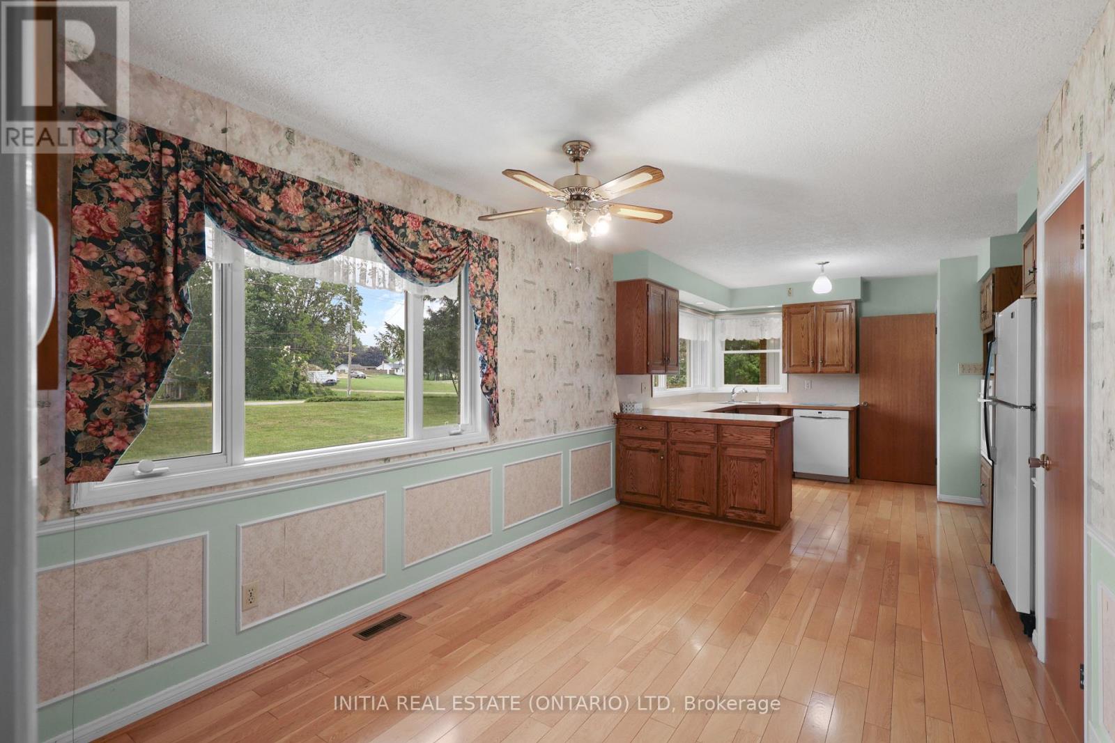 10395 Longwoods Road, Middlesex Centre, Ontario  N0L 1E0 - Photo 14 - X13646780