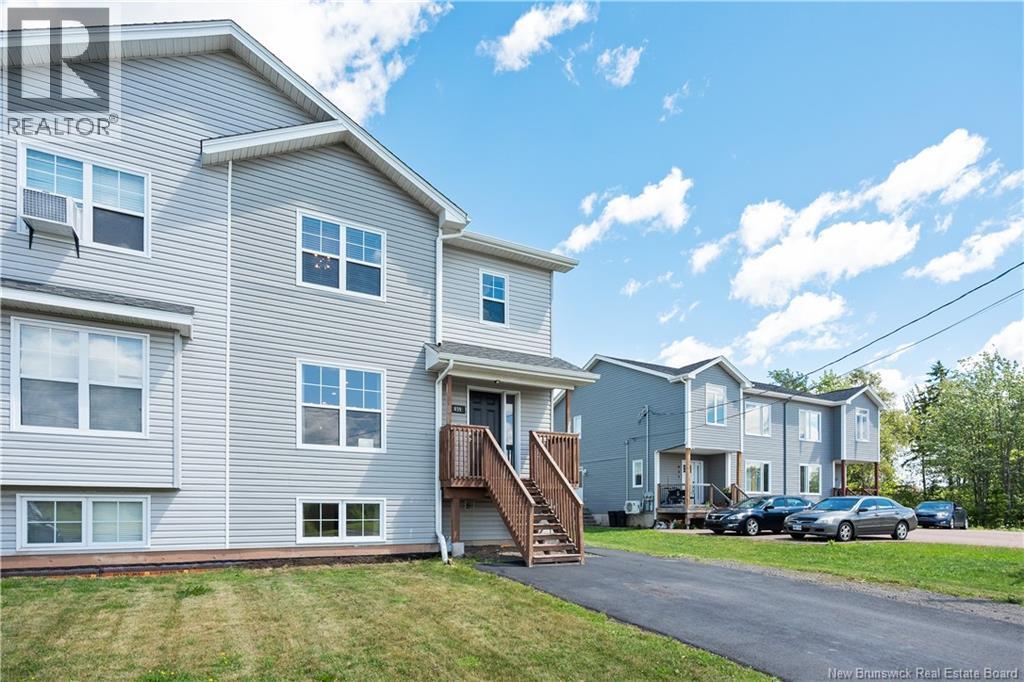 859 Ryan Street, Moncton, New Brunswick  E1G 0Z1 - Photo 2 - NB145481
