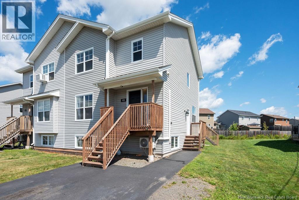 859 Ryan Street, Moncton, New Brunswick  E1G 0Z1 - Photo 1 - NB145481