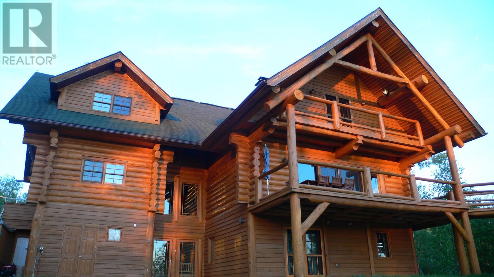 Pipestone Peninsula|Moore Bay Castle - Lake of the Woods, Sioux Narrows, Ontario