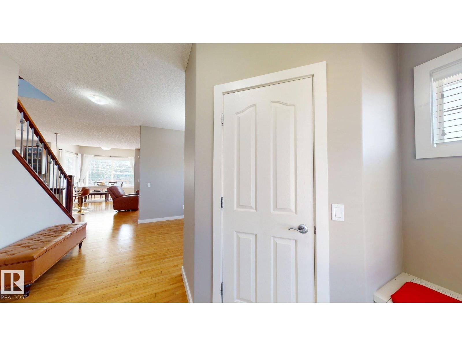 335 62 St SW, Edmonton, Alberta  T6X 0E5 - Photo 5 - E4498932