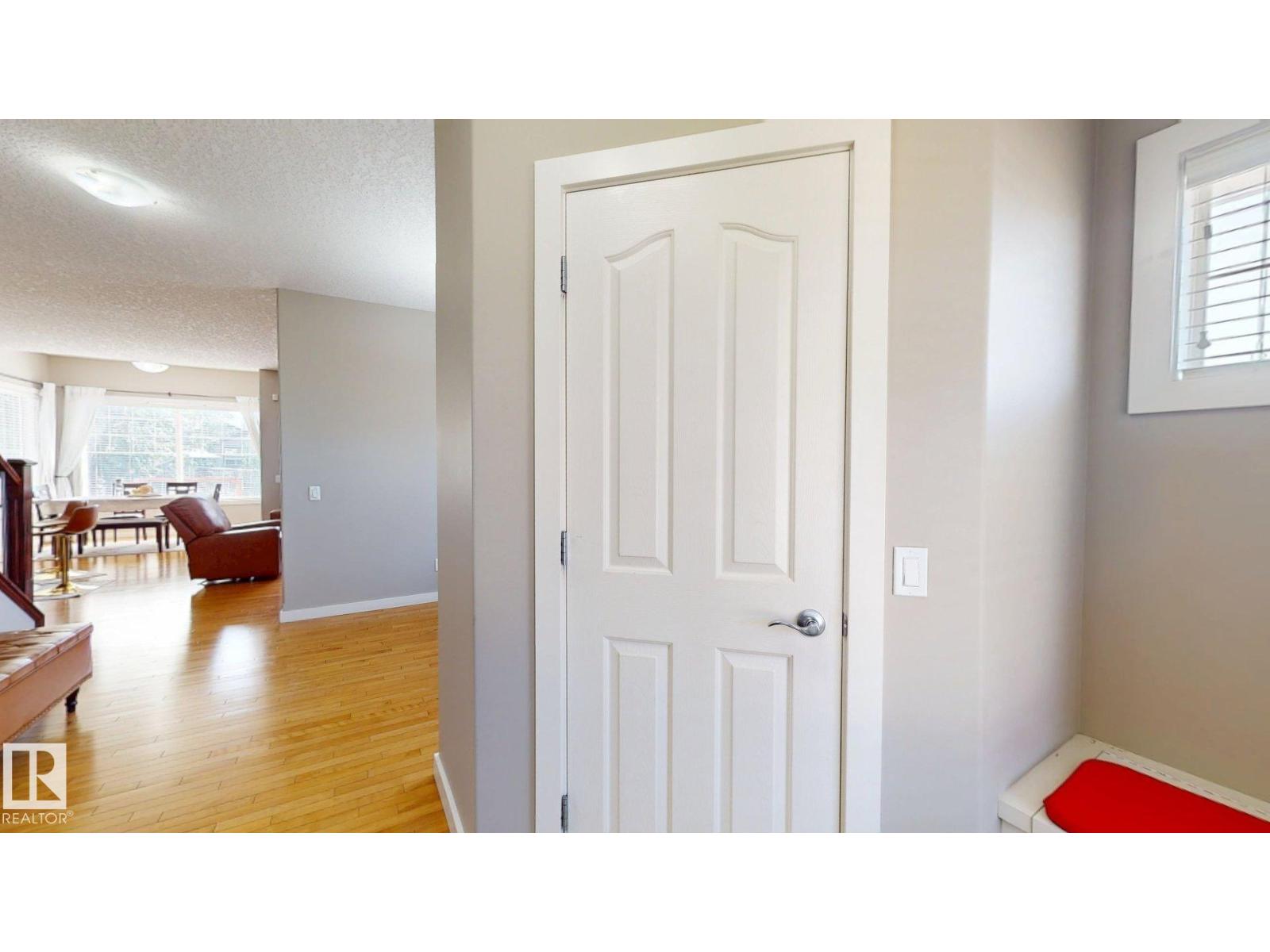 335 62 St SW, Edmonton, Alberta  T6X 0E5 - Photo 4 - E4498932