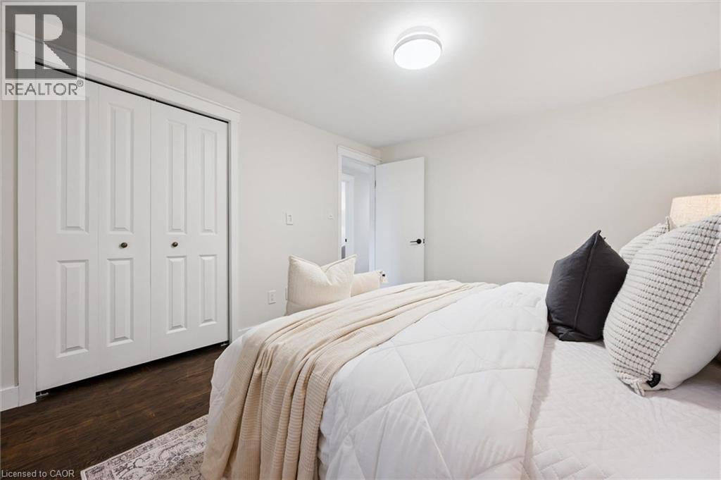 18 Jasper Court, Kitchener, Ontario  N2E 1C6 - Photo 24 - 40853059
