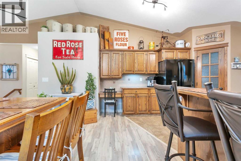 52 Irving Crescent, Red Deer, Alberta  T4R 3R9 - Photo 9 - A2326981