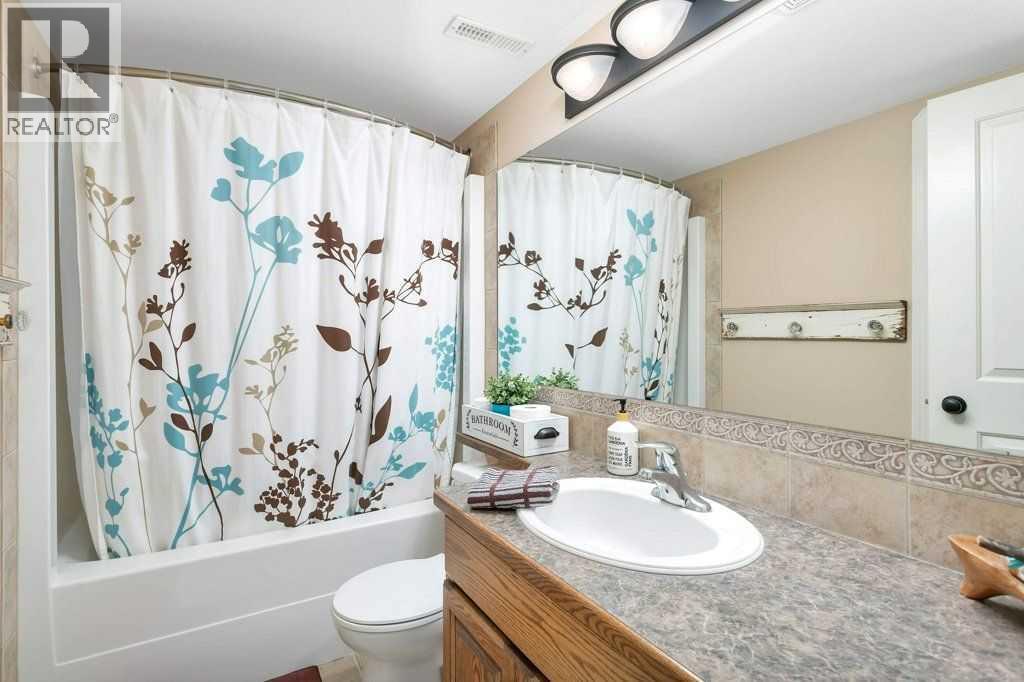 52 Irving Crescent, Red Deer, Alberta  T4R 3R9 - Photo 27 - A2326981