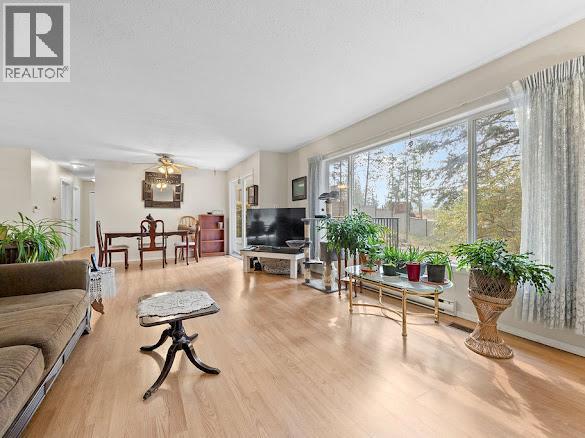 2429 Salmon River Road, Salmon Arm, British Columbia  V1E 4M1 - Photo 17 - 10389980