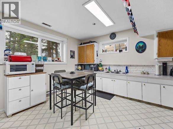 2429 Salmon River Road, Salmon Arm, British Columbia  V1E 4M1 - Photo 36 - 10389980