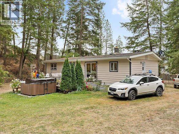 2429 Salmon River Road, Salmon Arm, British Columbia  V1E 4M1 - Photo 2 - 10389980