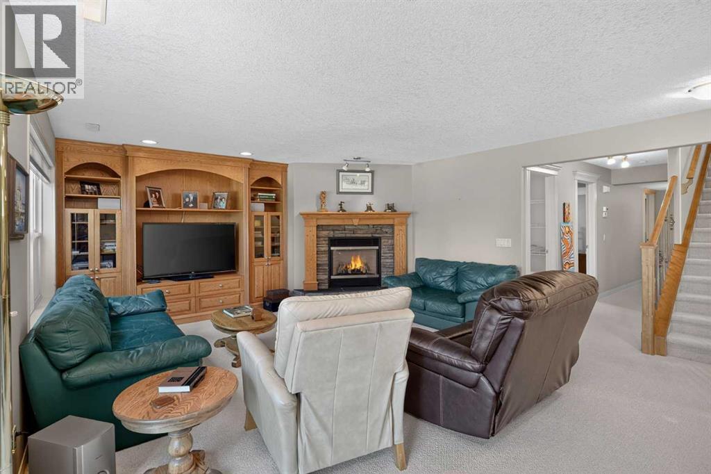 35 Tusslewood View NW, Calgary, Alberta  T3L 2Y3 - Photo 32 - A2333365