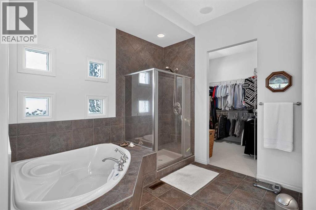 35 Tusslewood View NW, Calgary, Alberta  T3L 2Y3 - Photo 26 - A2333365