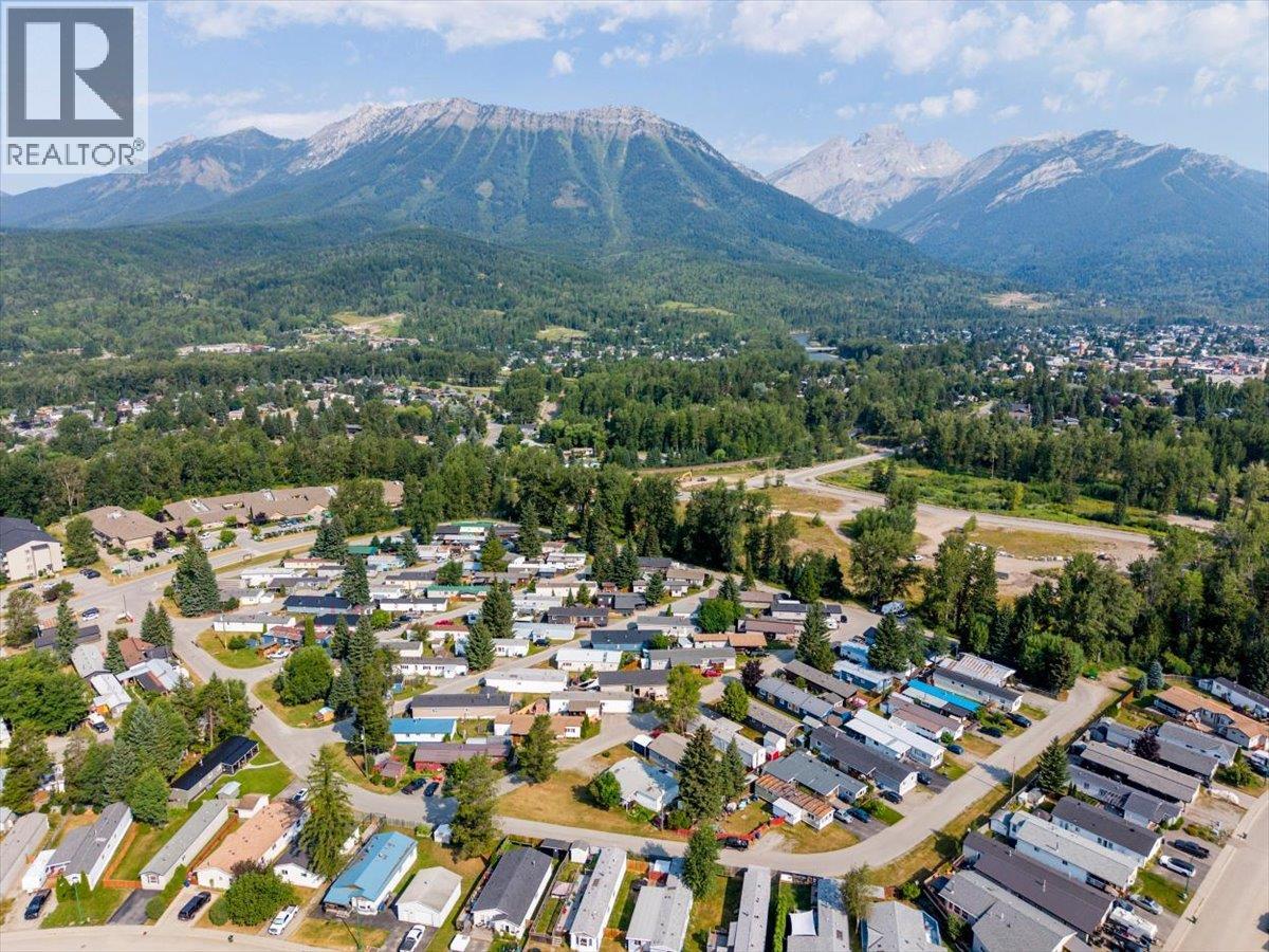 60 Cokato Road Unit# E13, Fernie, British Columbia  V0B 1M4 - Photo 61 - 10396619