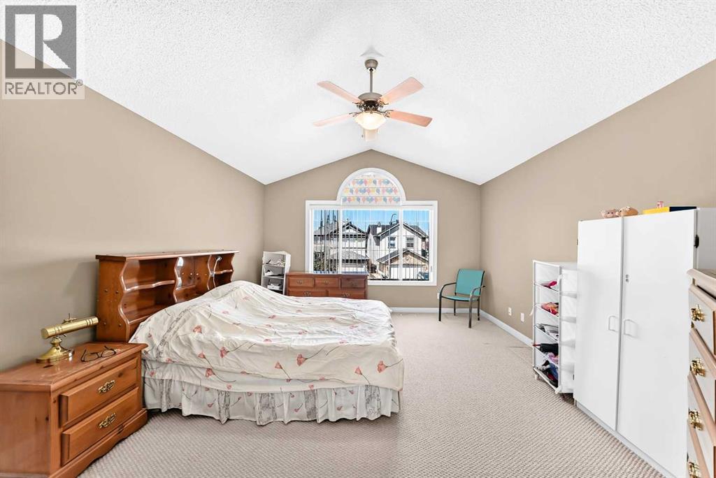 505 Kincora Bay NW, Calgary, Alberta  T3R 1N4 - Photo 23 - A2334775