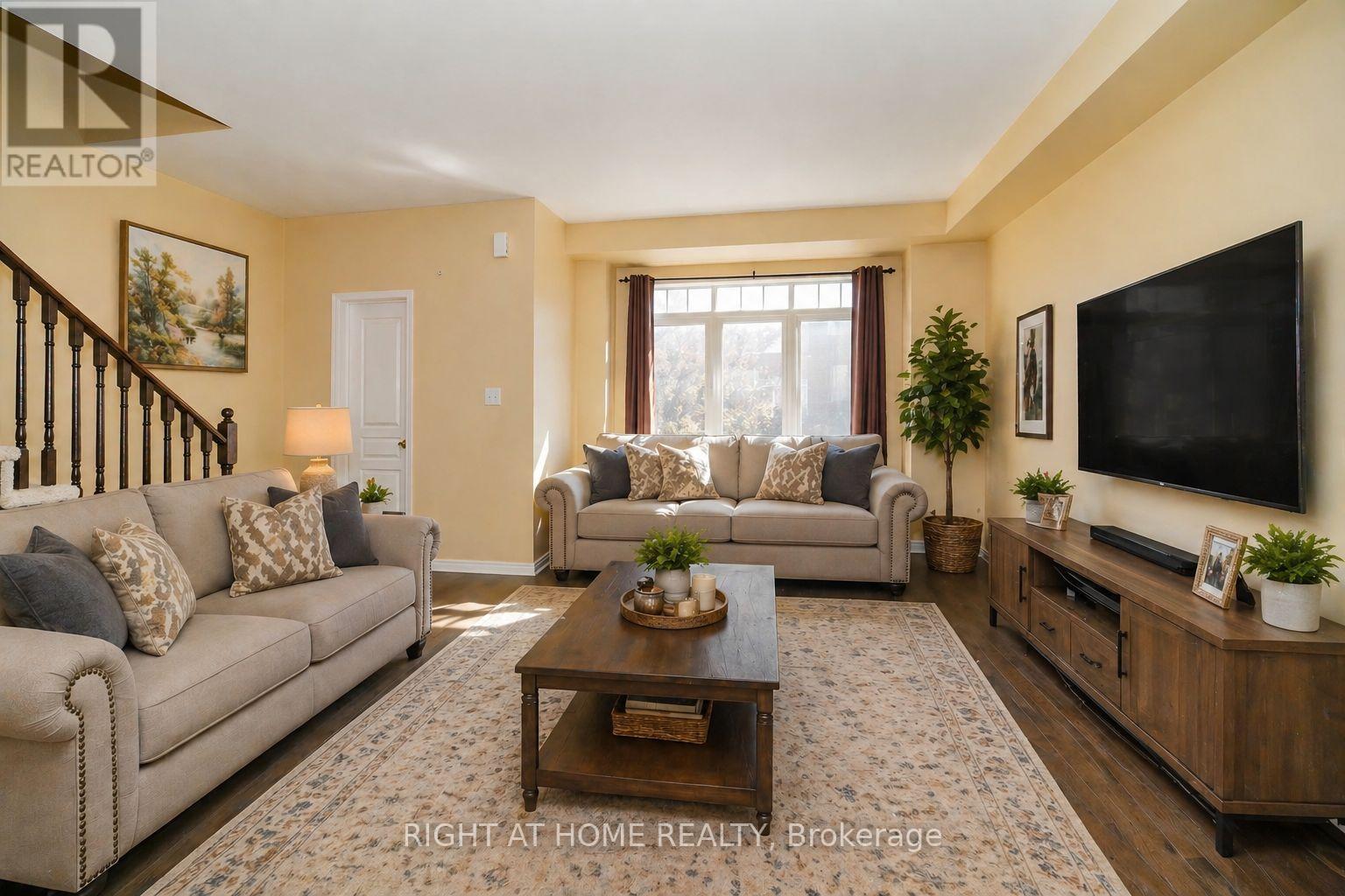 48 Curran Hall Crescent, Toronto, Ontario  M1G 0A2 - Photo 2 - E13603822