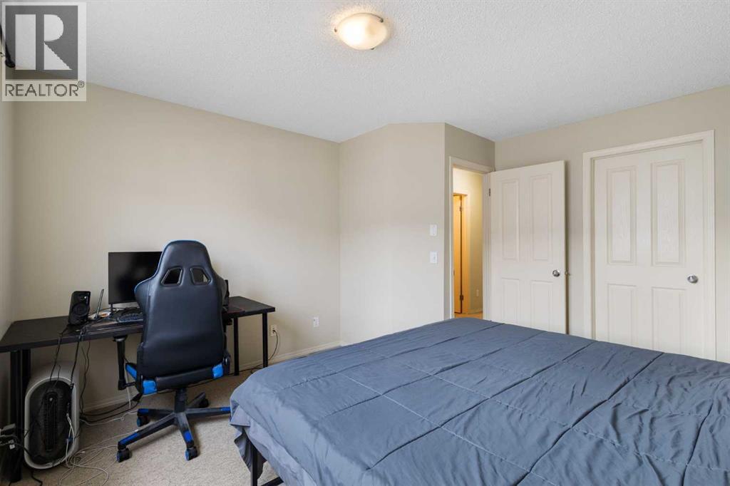 17 Panatella Villas NW, Calgary, Alberta  T3K 0G7 - Photo 15 - A2335375