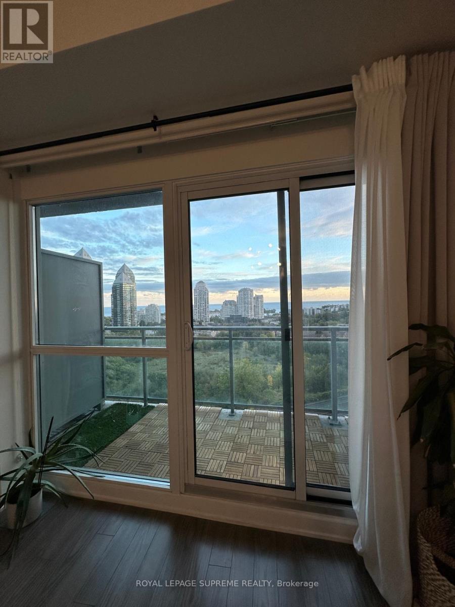 1429 - 165 Legion Road, Toronto, Ontario  M8Y 0B3 - Photo 10 - W13644884
