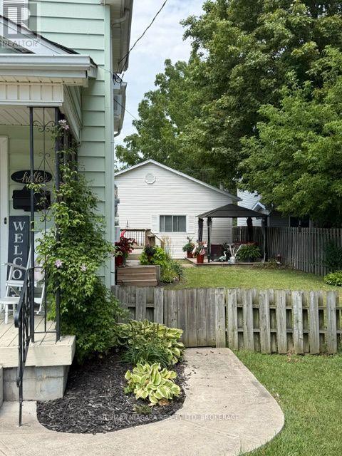 9 Beech Street, Port Colborne, Ontario  L3K 3N7 - Photo 6 - X12870192