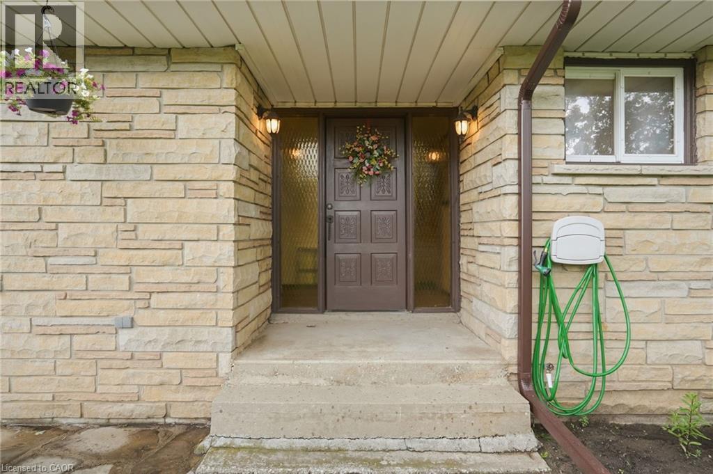 1408 Edgewood Road, Flamborough, Ontario  L8N 2Z7 - Photo 4 - 40853827