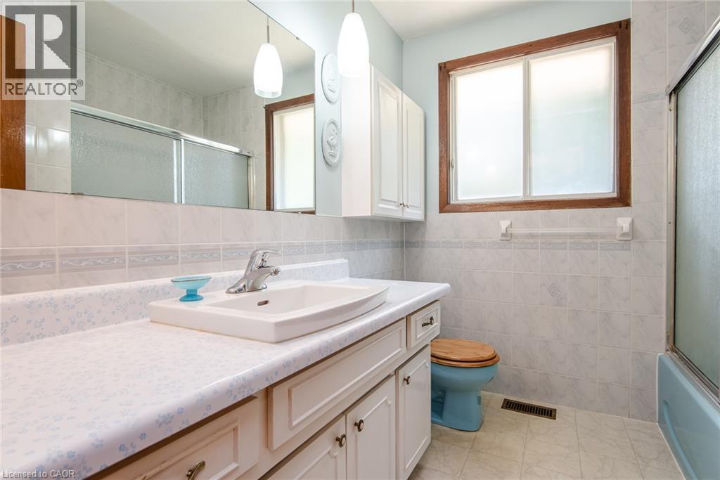 635 Cedargrove Place, Waterloo, Ontario  N2L 4Y8 - Photo 21 - 40852390