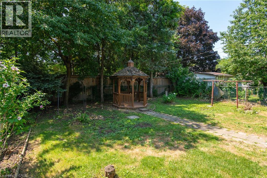 635 Cedargrove Place, Waterloo, Ontario  N2L 4Y8 - Photo 32 - 40852390