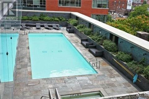 2405 - 33 CHARLES STREET E