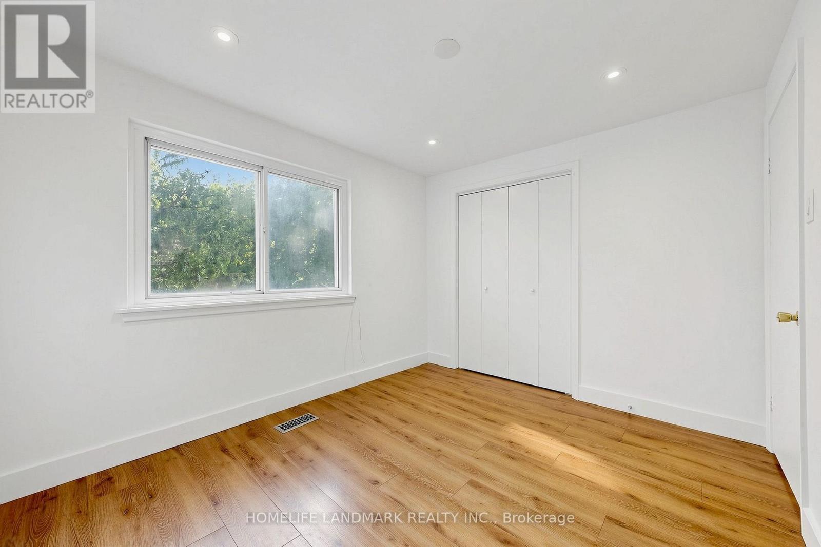 26 Fenside Drive, Toronto, Ontario  M3A 2V3 - Photo 14 - C13646758