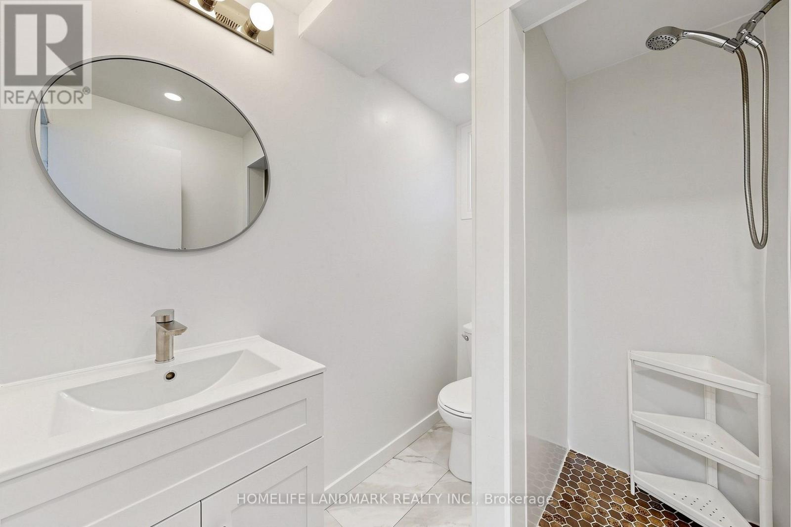 26 Fenside Drive, Toronto, Ontario  M3A 2V3 - Photo 18 - C13646758
