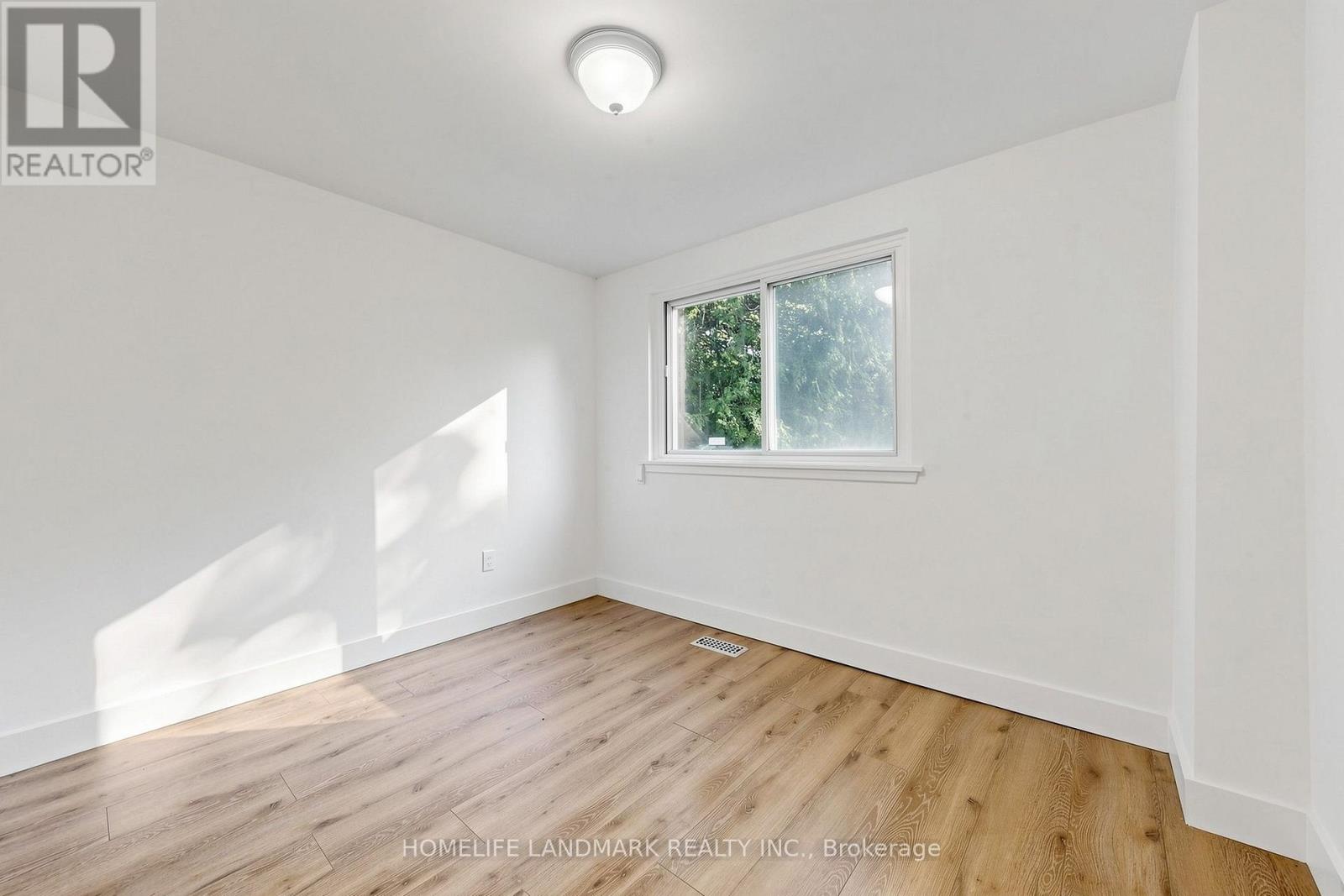 26 Fenside Drive, Toronto, Ontario  M3A 2V3 - Photo 21 - C13646758