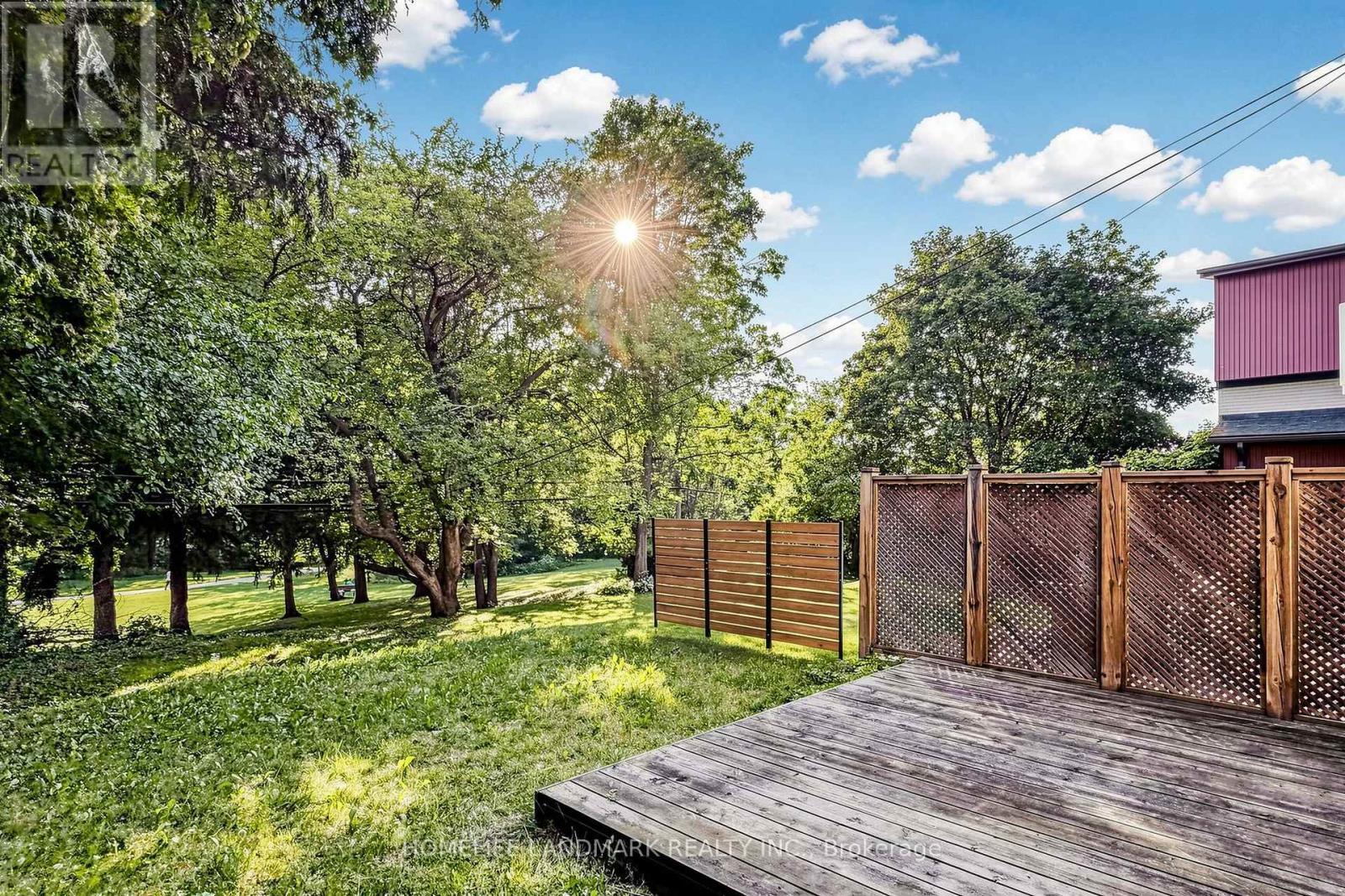 26 Fenside Drive, Toronto, Ontario  M3A 2V3 - Photo 8 - C13646758