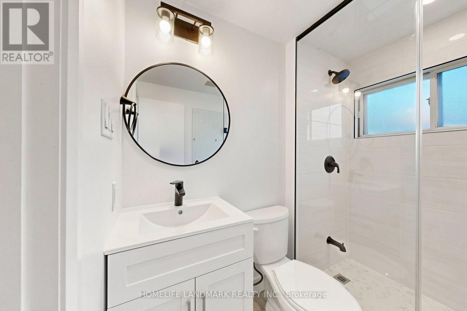 26 Fenside Drive, Toronto, Ontario  M3A 2V3 - Photo 9 - C13646758