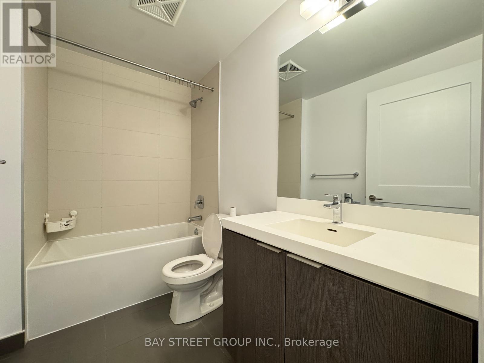 2515 - 50 Dunfield Avenue, Toronto, Ontario  M4S 0E4 - Photo 12 - C13646788
