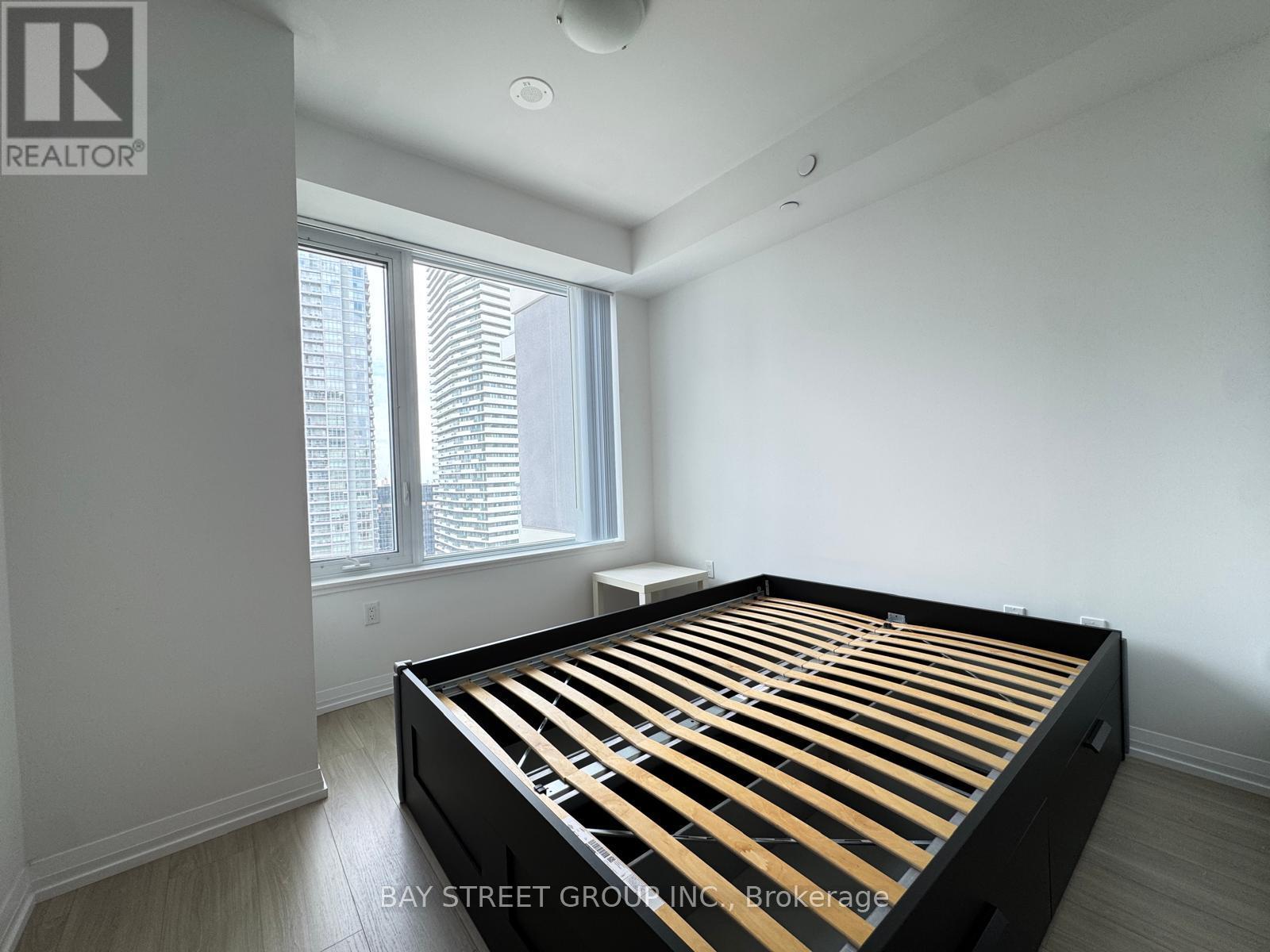 2515 - 50 Dunfield Avenue, Toronto, Ontario  M4S 0E4 - Photo 18 - C13646788