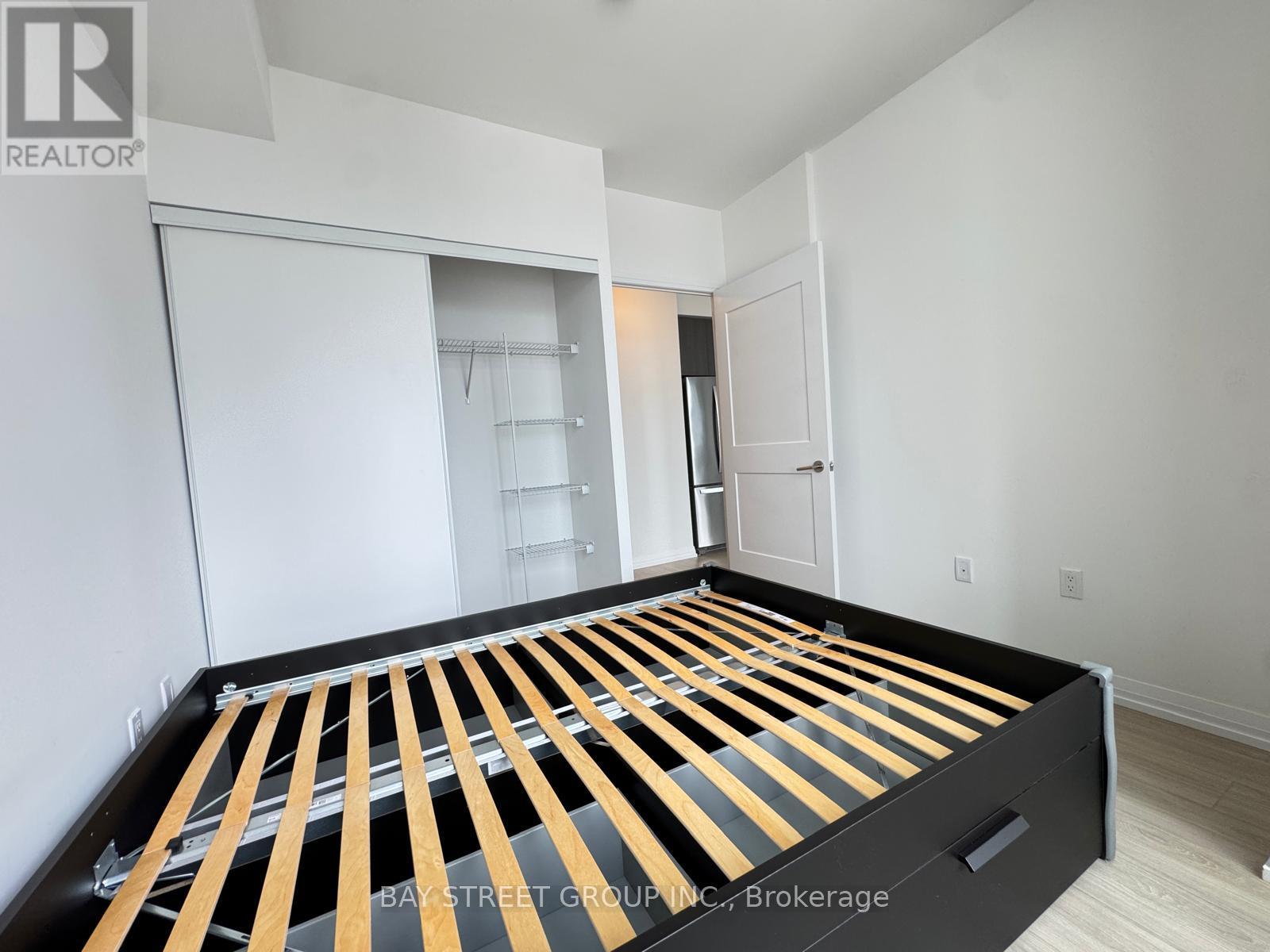 2515 - 50 Dunfield Avenue, Toronto, Ontario  M4S 0E4 - Photo 19 - C13646788