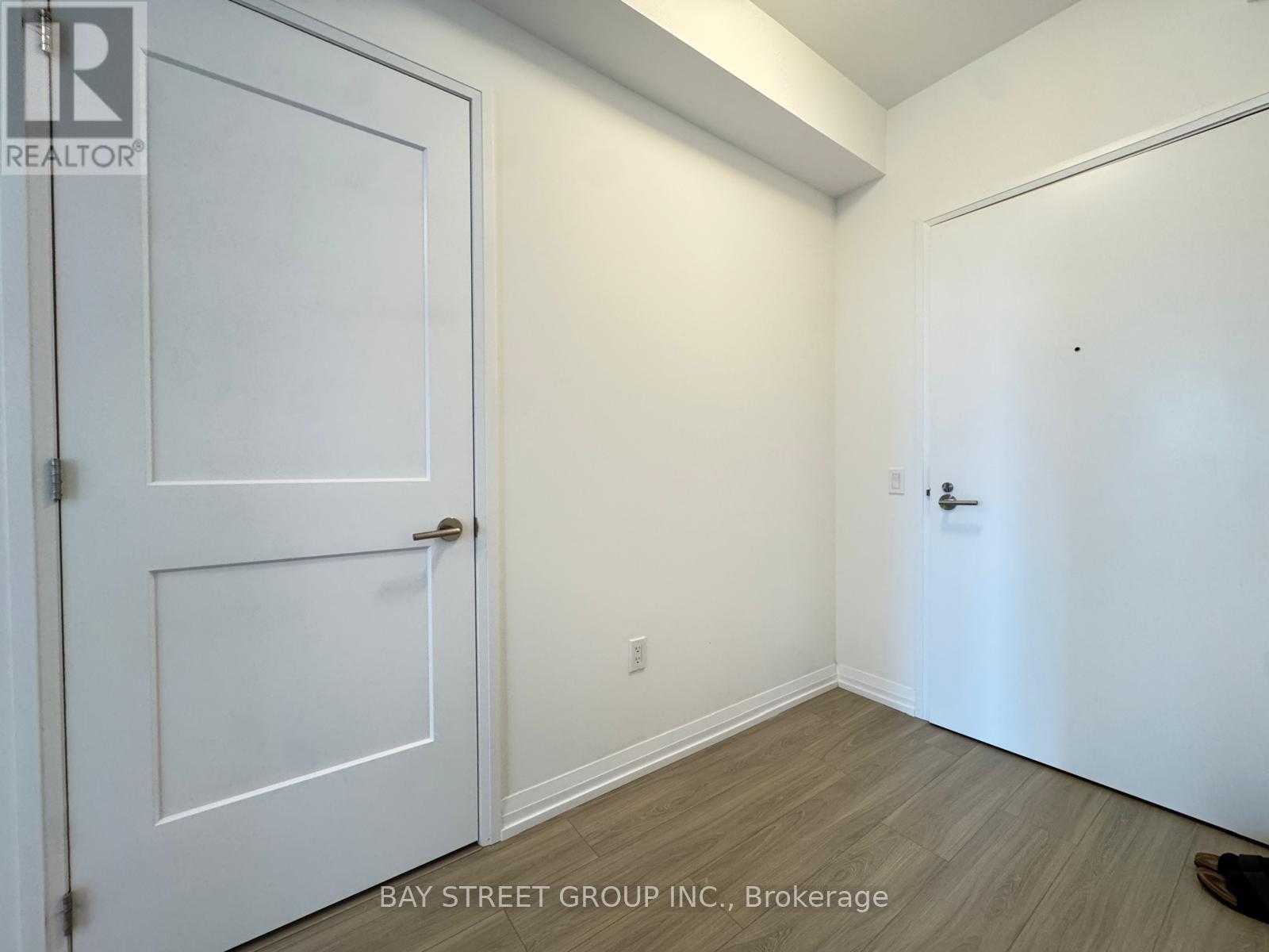 2515 - 50 Dunfield Avenue, Toronto, Ontario  M4S 0E4 - Photo 6 - C13646788