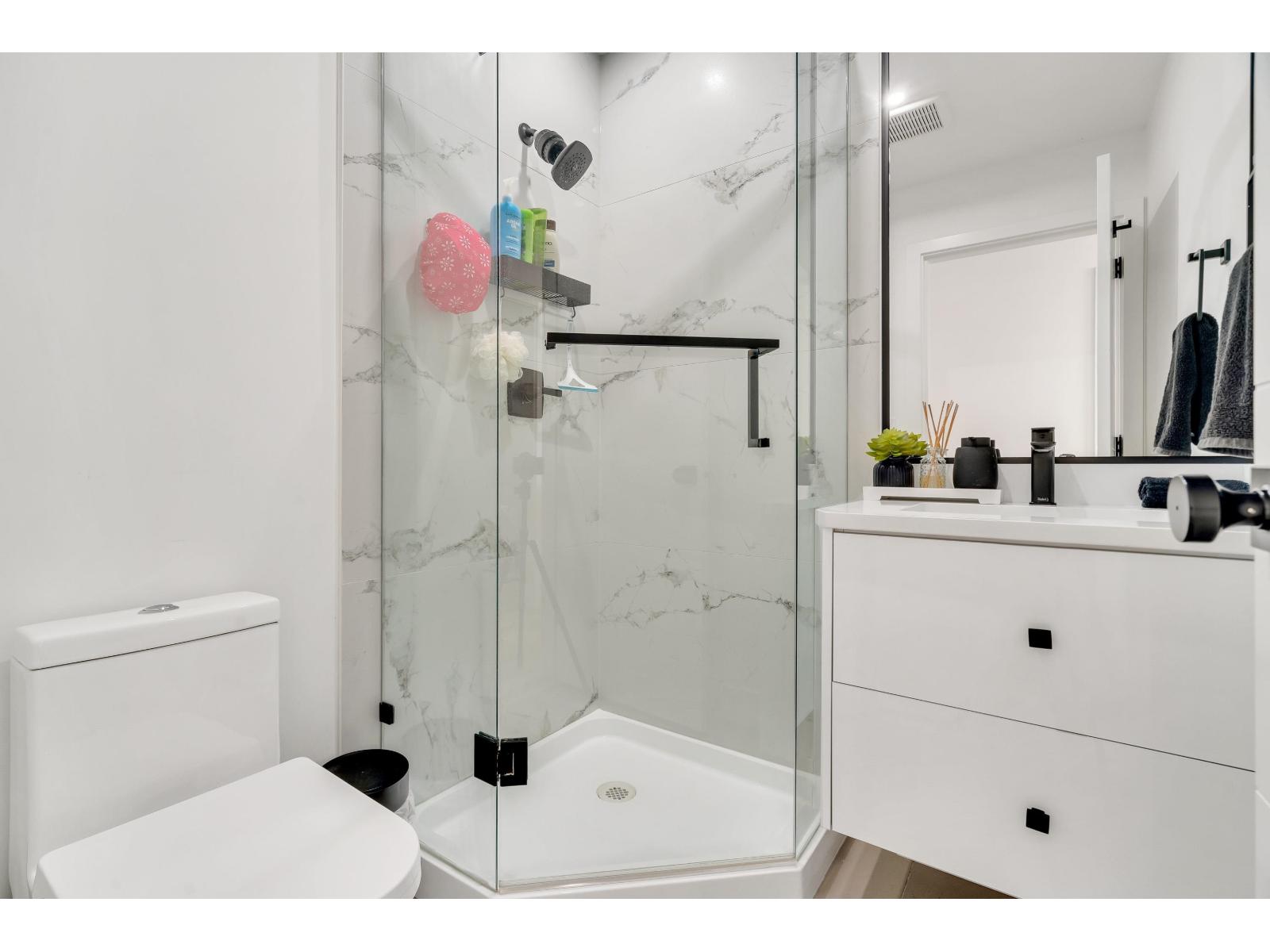 15377 Marine Drive, White Rock, British Columbia  V4B 1C8 - Photo 33 - R3111540