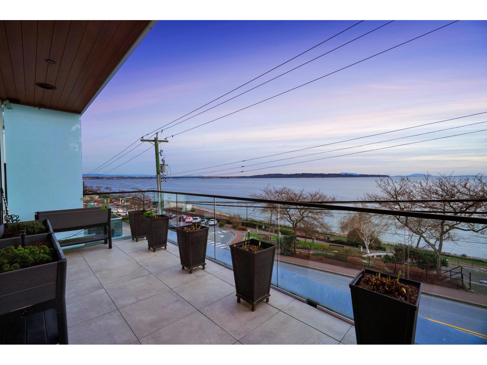 15377 Marine Drive, White Rock, British Columbia  V4B 1C8 - Photo 6 - R3111540