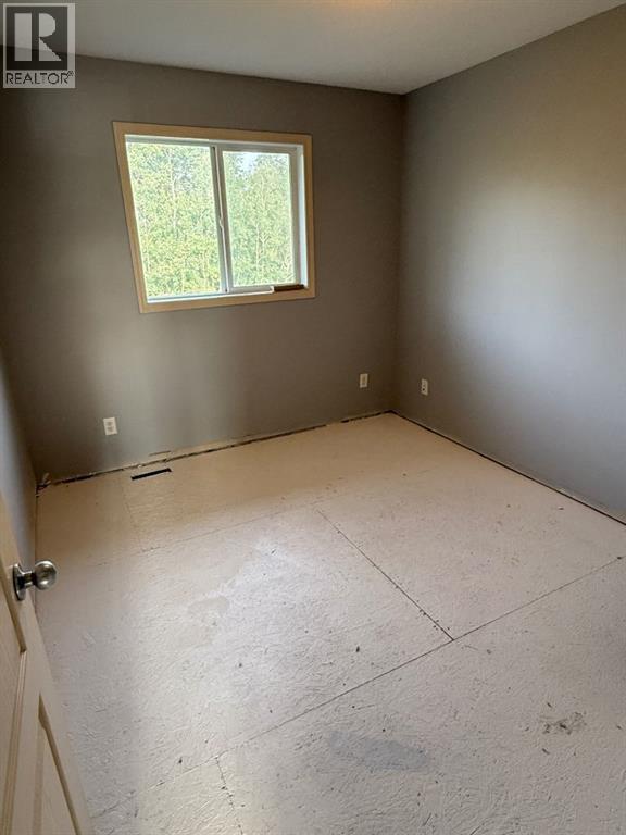74 Parkway Drive, Blackfalds, Alberta  T4M 0G4 - Photo 10 - A2334155